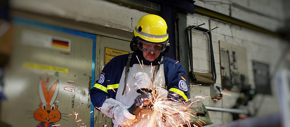 Mit erfolgreich bestandener Prüfung am 25.03.2023 stehen für das Technischen Hilfswerk 34 neue Helferinnen und Helfer für Einsätze bereit.